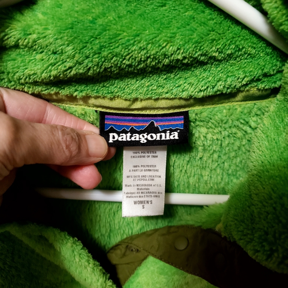 Green pullover - Picture 2 of 3